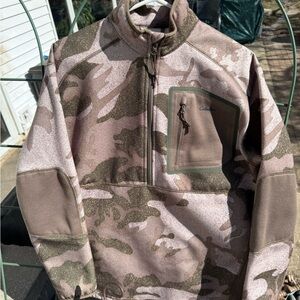 Cabela's Brown and Green Camouflage Pullover